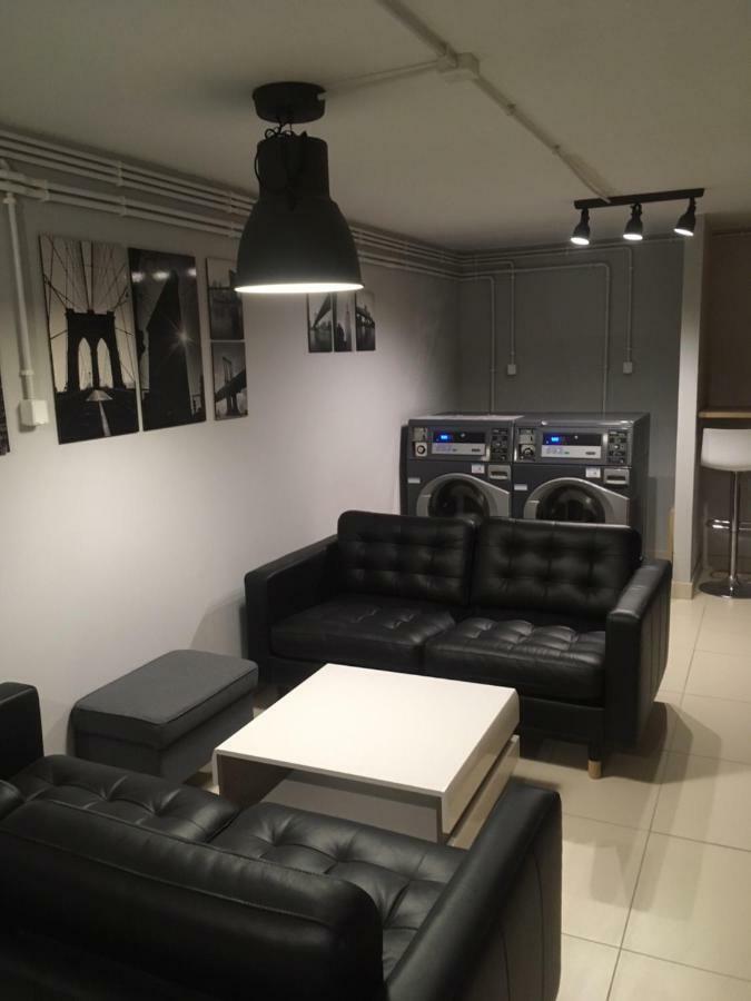 Manufaktura Praska Apartman Varsó Kültér fotó